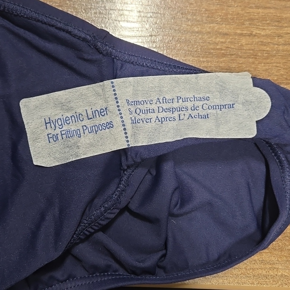 Andie-Swim NWT "Montauk" One Piece In Navy-Size Small - Picture 9 of 11